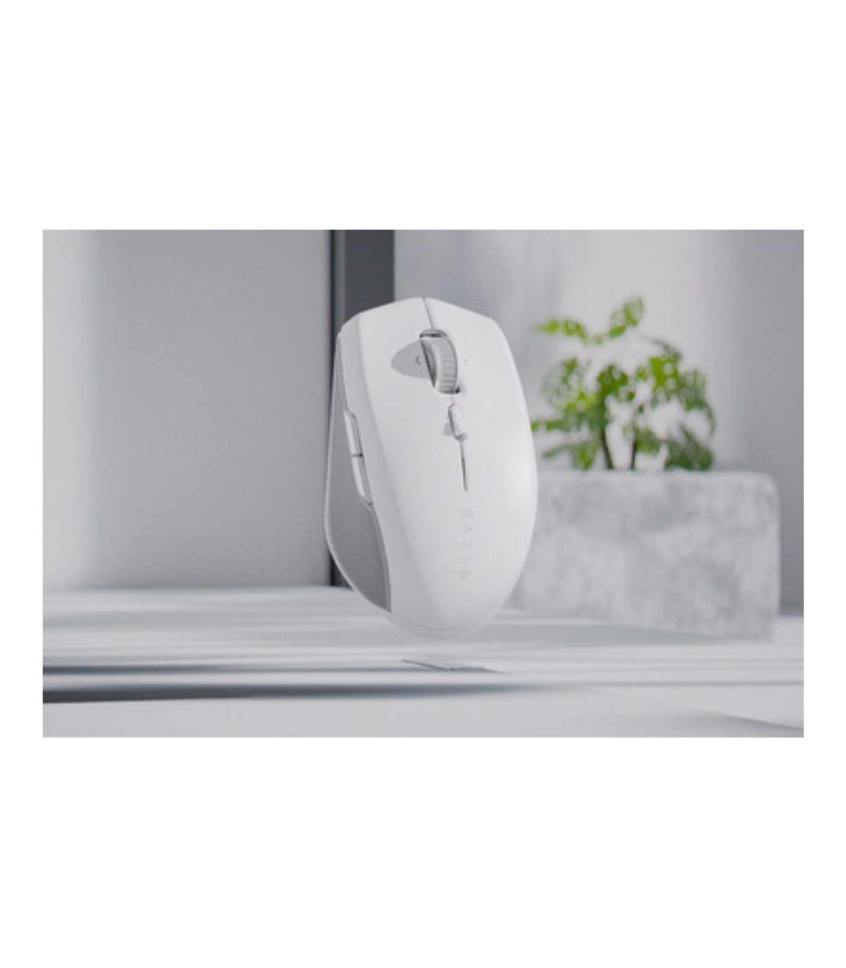 RAZER Souris Professionnelle sans Fil Pro Click Mini - Clics Silencieux et Tacti